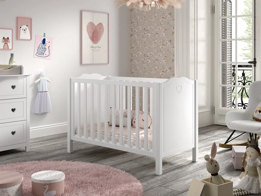 Pătuț Bebeluși AMORI, 60x120 cm, Alb (Pin Masiv și MDF), Design Romantic – Vipack