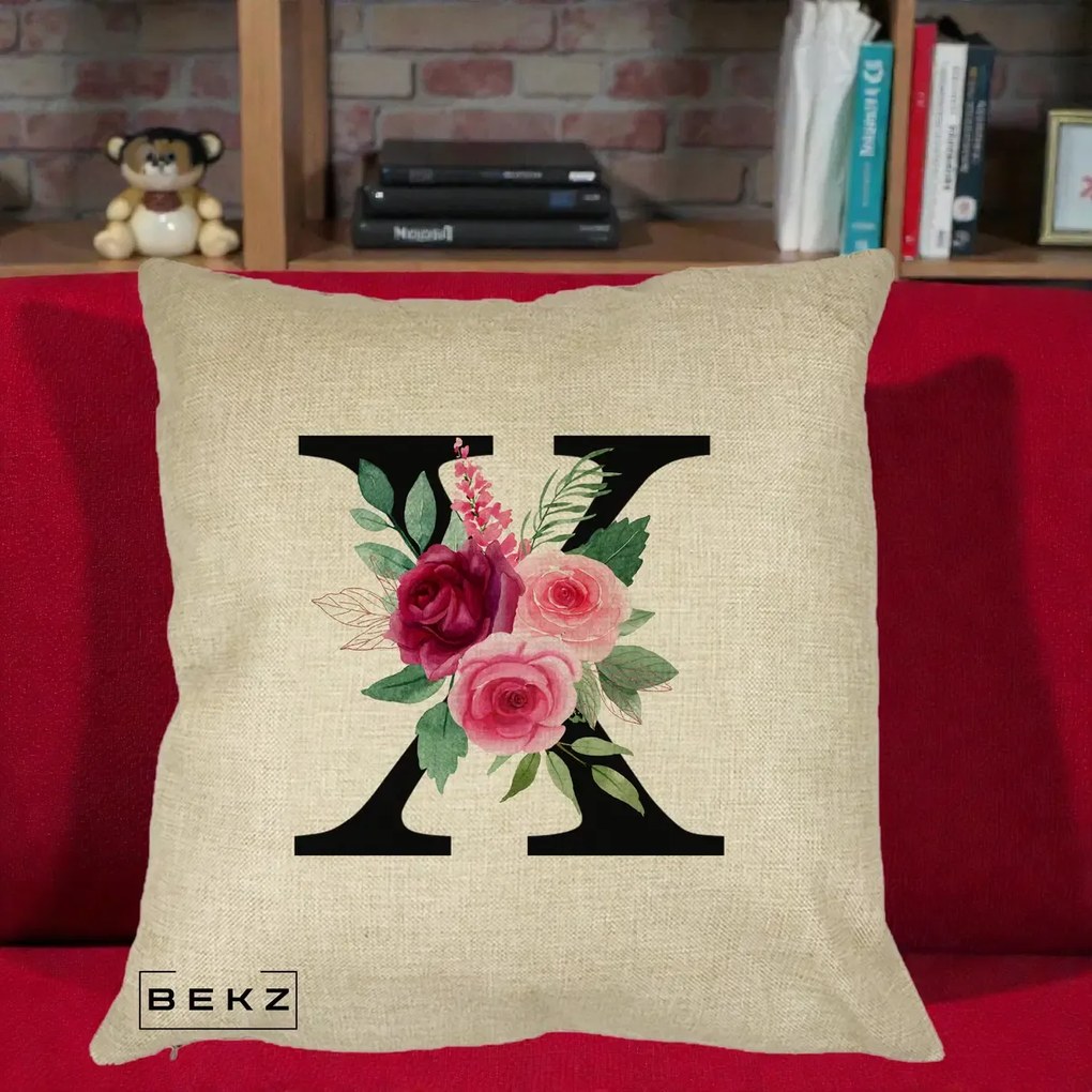 Cadou Personalizat - Perna Personalizata Monograma Florala Litera X cu Buchet, 40x40 cm, Crem, Husa Detasabila, Perna Inclusa, BEKZ®