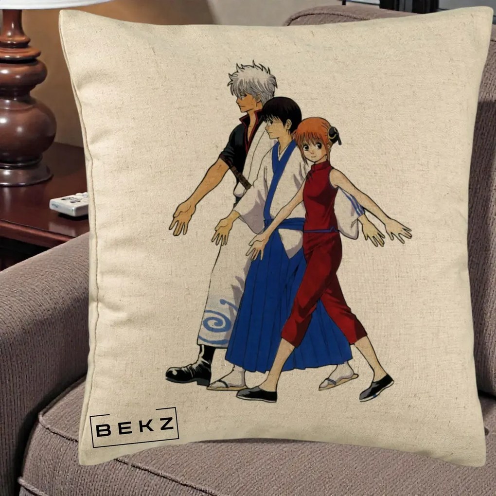 Perna Personalizata Gintama Trio Gintoki Shinpachi Kagura, 40x40 cm, Bej, Husa Detasabila, Perna Inclusa, BEKZ®