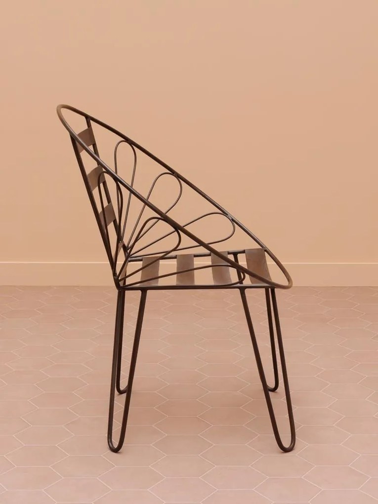 Scaun lounge din metal , "Folia"