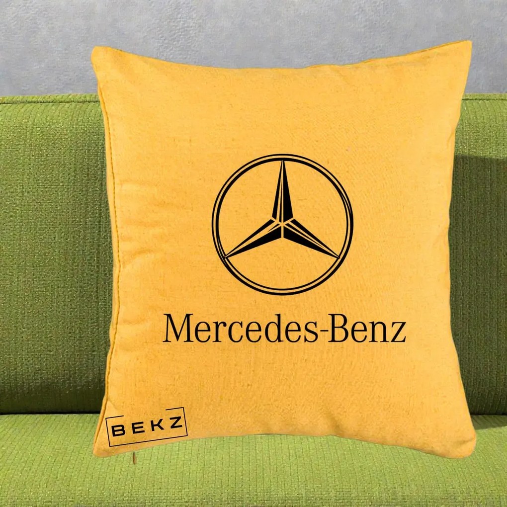 Perna Personalizata cu emblema Mercedes-Benz, 40x40 cm, Galben, Husa Detasabila, Perna Inclusa, BEKZ®
