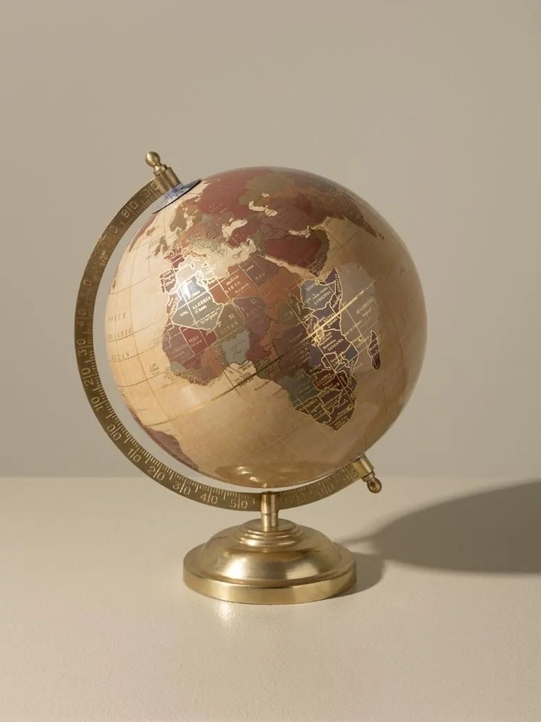 Glob pământesc decorativ din hârtie și metal, natur și maro, hartă în tonuri calde, bază aurie profilată, finisaj lucios, 28 x 20 cm, „Atlas”