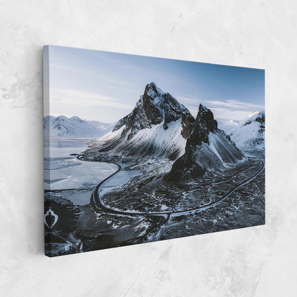 Tablou Canvas, 80x120cm, Dormitor si Living, Peisaje, Munti, Black Snowy Mountain