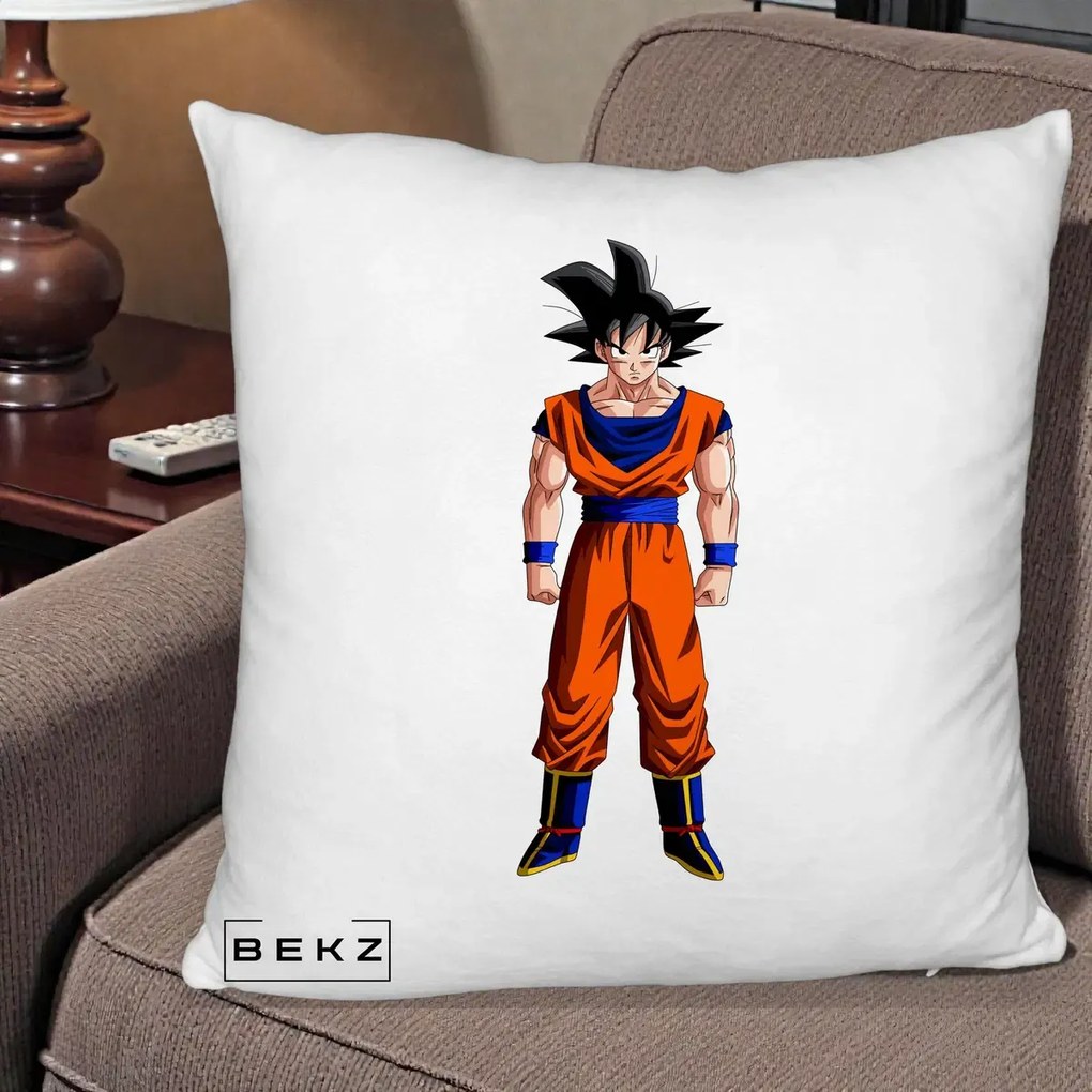 Perna Personalizata Dragon Ball Goku Complet in Gi Portocaliu, 40x40 cm, Alb Pufos, Husa Detasabila, Perna Inclusa, BEKZ®
