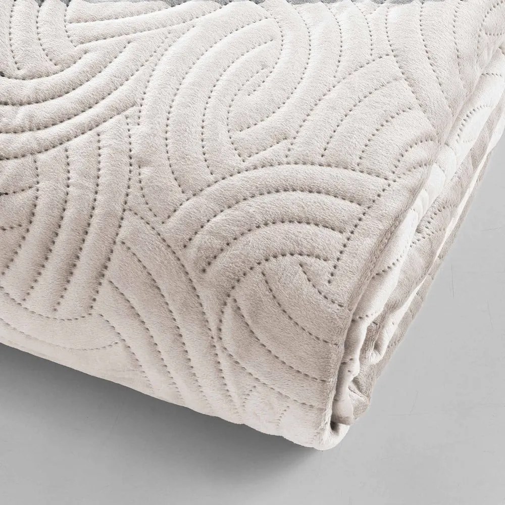 Set cuvertură și față de pernă crem din catifea 240x260 cm Solange – douceur d'intérieur