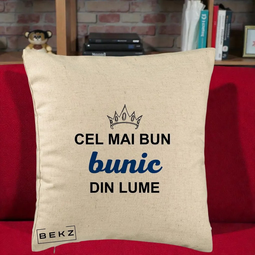Cadou pentru Bunic - Perna Personalizata Cel Mai Bun Bunic Din Lume Coroana Albastra, 40x40 cm, Bej, Husa Detasabila, Perna Inclusa, BEKZ®