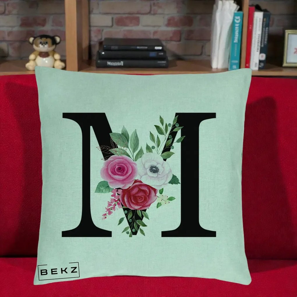 Cadou Personalizat - Perna Personalizata Monograma Florala Litera M cu Trandafiri si Anemona, 40x40 cm, Verde Menta, Husa Detasabila, Perna Inclusa, BEKZ®