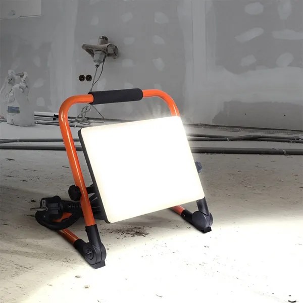 Solight WM-50W-FEQ - Proiector LED cu trepied LED/50W/230V 4000K IP65