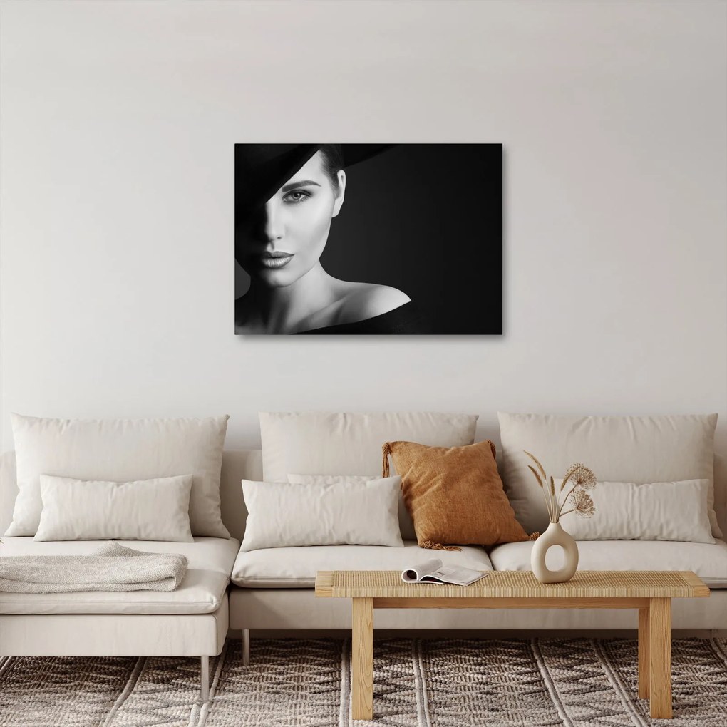 Tablou - Portretul femeii cu pălărie (70x50 cm)
