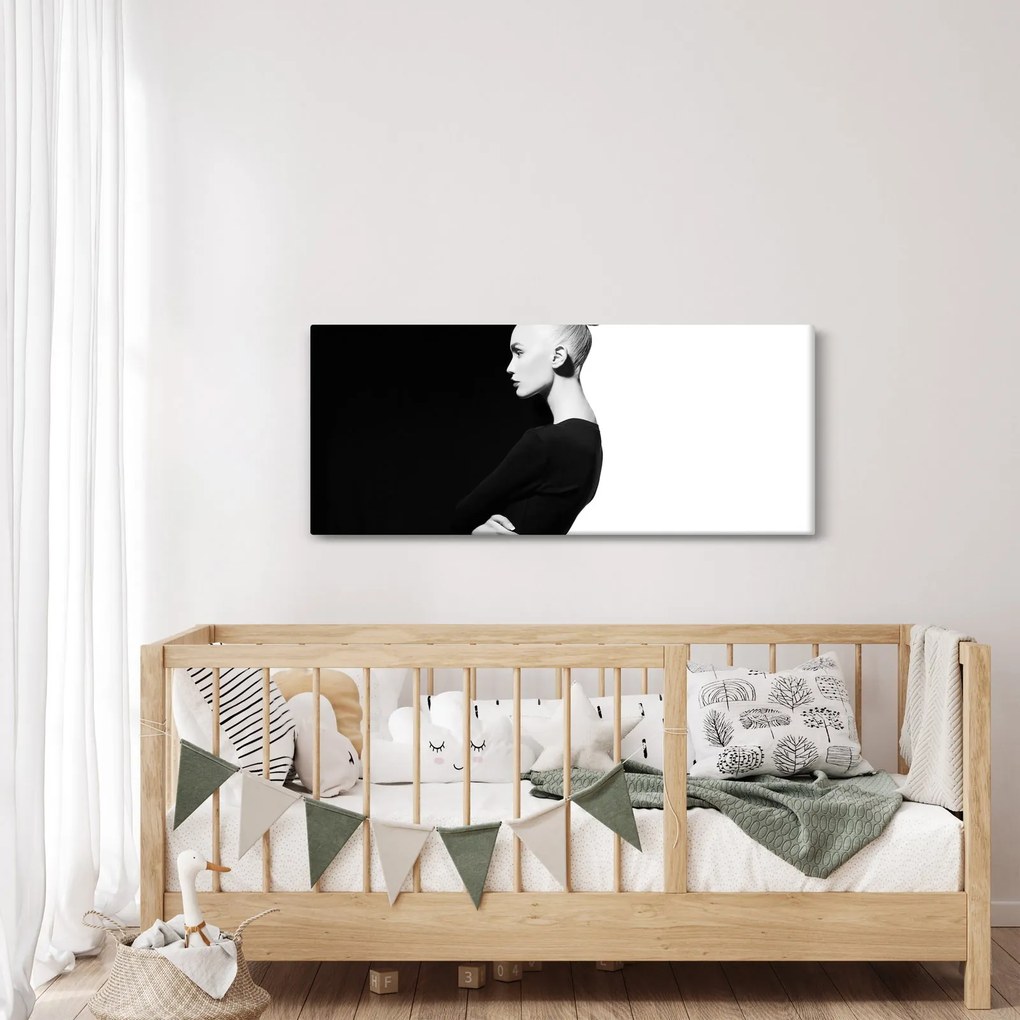 Tablou - O femeie à la yin și yang (120x50 cm)