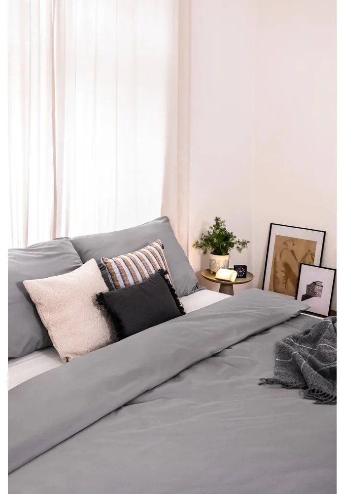 Lenjerie de pat gri din microsatin pentru pat de o persoană 140x200 cm Basic – Bonami Essentials