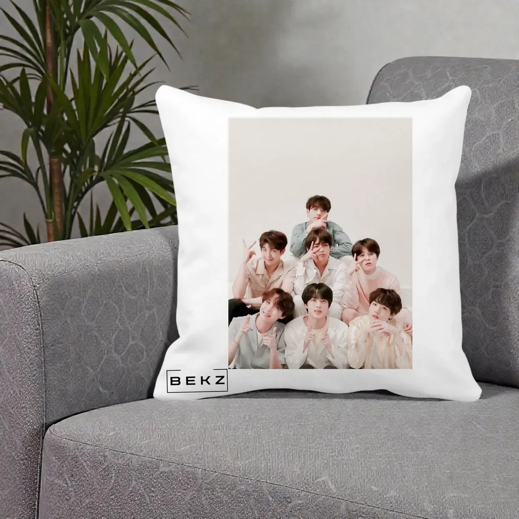 Perna Personalizata K-pop BTS Foto Grup Pastel, 40x40 cm, Alba Mata, Husa Detasabila, Perna Inclusa, BEKZ®