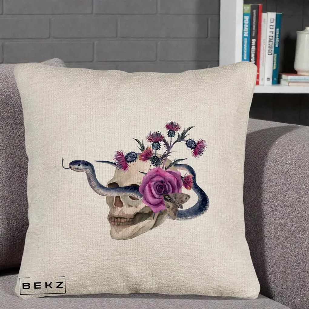 Perna Decorativa Craniu cu Sarpe si Trandafiri Gothic, 40x40 cm, Bej Canapea, Husa Detasabila, Perna Inclusa, BEKZ®