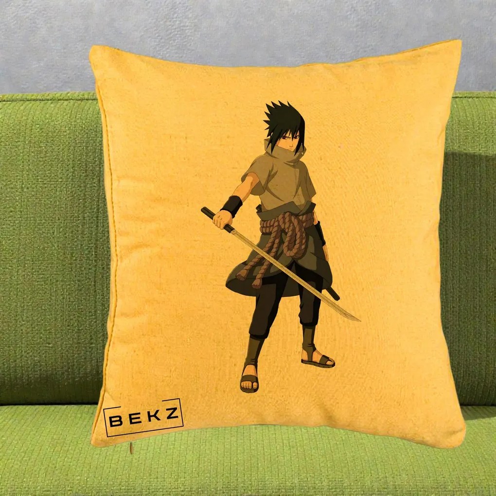 Perna Personalizata Naruto Sasuke Uchiha cu Sabia, 40x40 cm, Galben, Husa Detasabila, Perna Inclusa, BEKZ®
