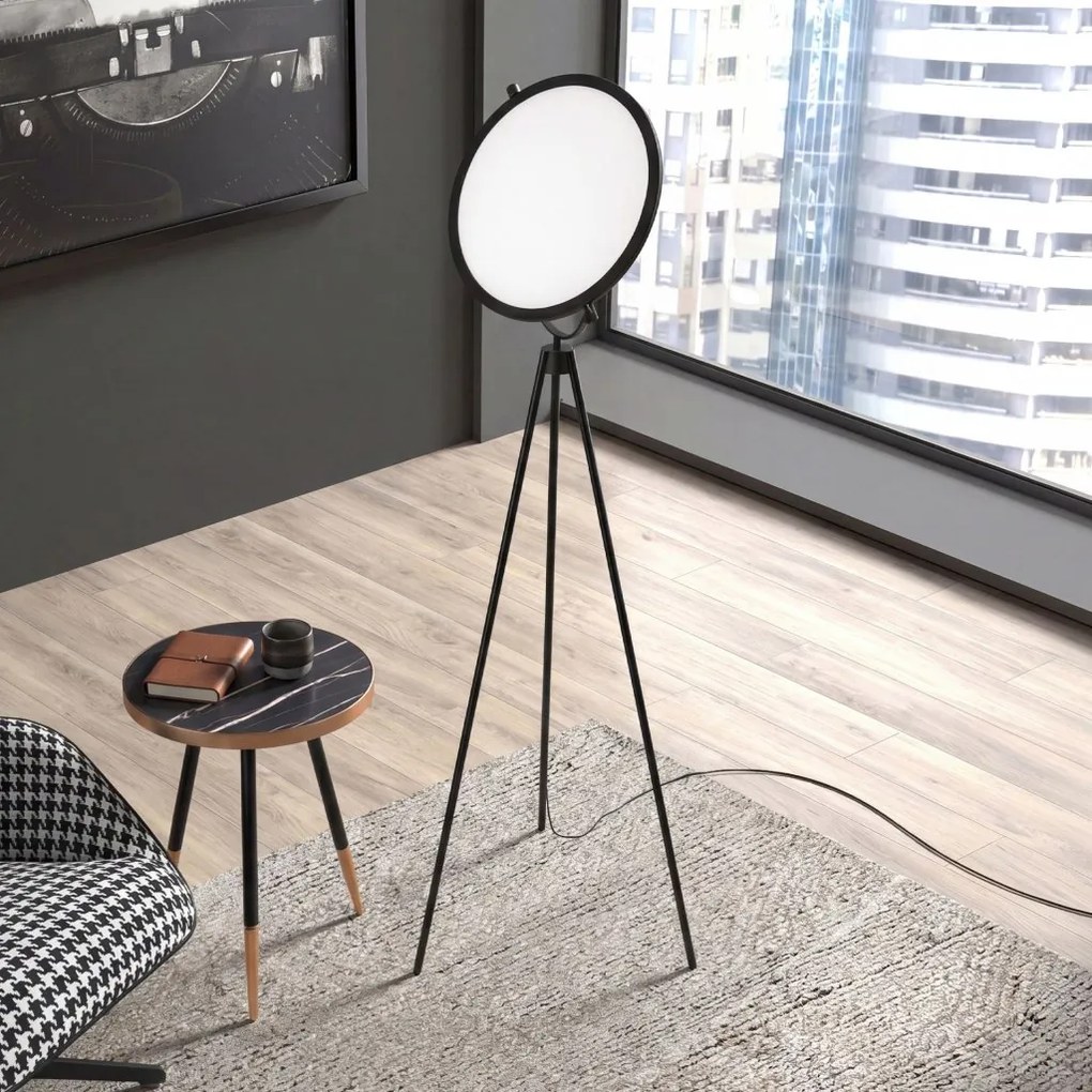 Lampa de podea cu trepied design Modern