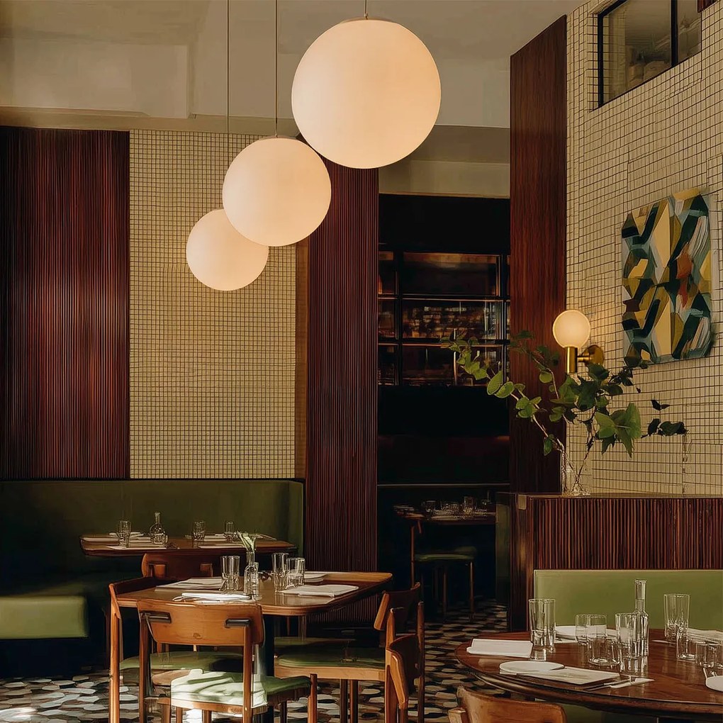 Lampă suspendată scandinavă din sticlă opal 50 cm - Ball 50