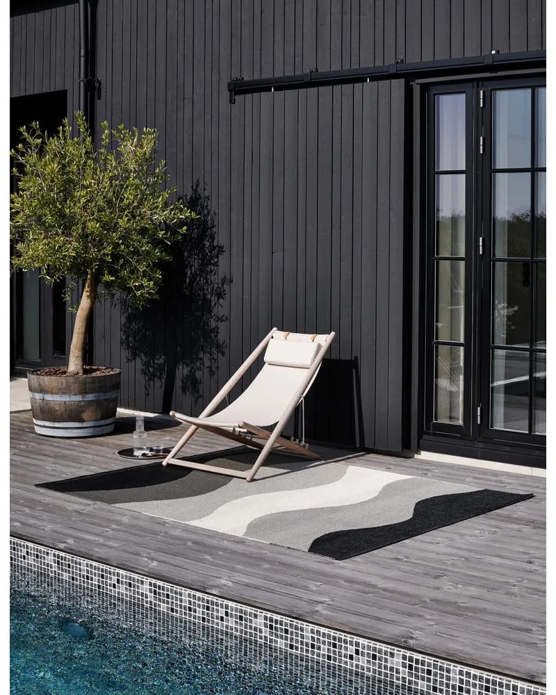 Covor tip traversă pentru interior și exterior gri 70x300 cm Urvi Metal – Pappelina