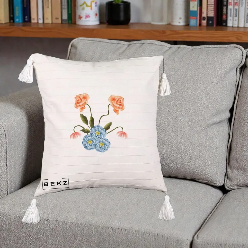 Perna Decorativa Trandafiri si Bujori Acuarela, 40x40 cm, Bej cu Franjuri, Husa Detasabila, Perna Inclusa, BEKZ®