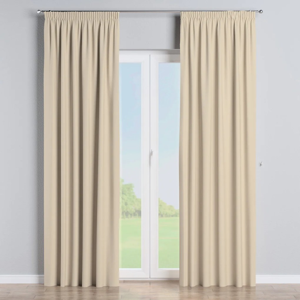 Perdea cu bandă de pliuri