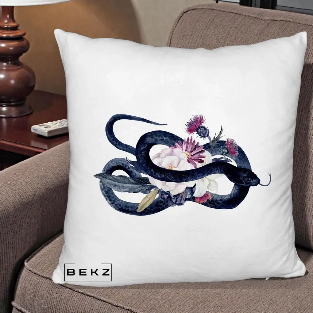 Perna Decorativa Sarpe Negru cu Flori Gothic, 40x40 cm, Alb Pufos, Husa Detasabila, Perna Inclusa, BEKZ®