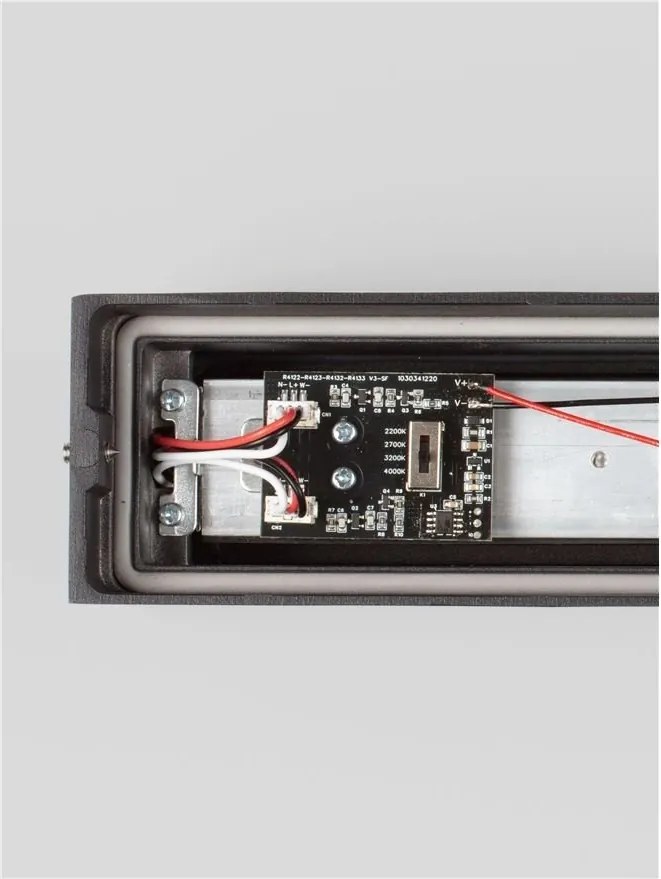 Aplica exterior neagra liniara 50cm IP65 LED CCT PRISMATIC