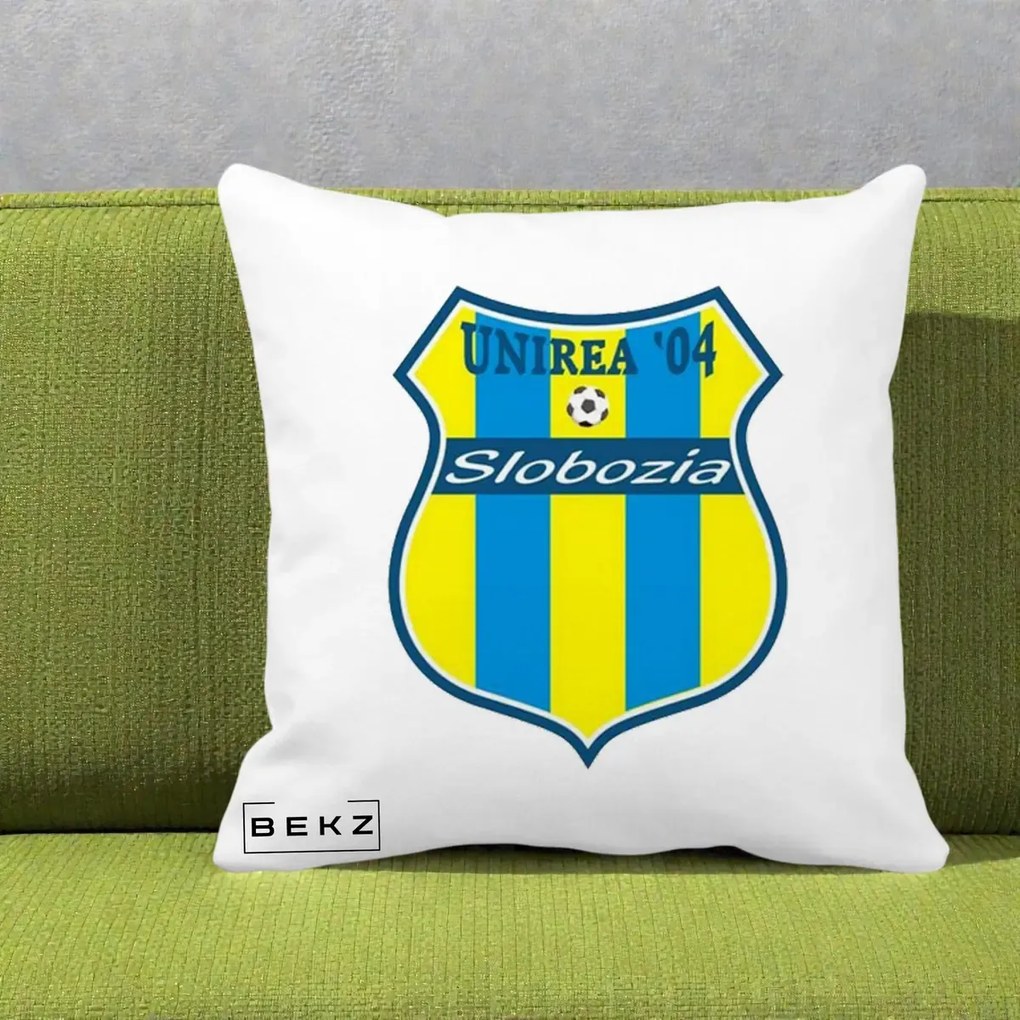 Perna Personalizata Unirea '04 Slobozia Fotbal, 40x40 cm, Alba Mata, Husa Detasabila, Perna Inclusa, BEKZ®