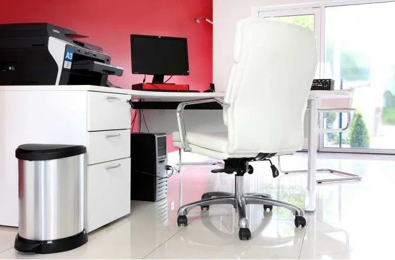 Coș de gunoi cu pedale DECOBIN 15l argintiu CURVER