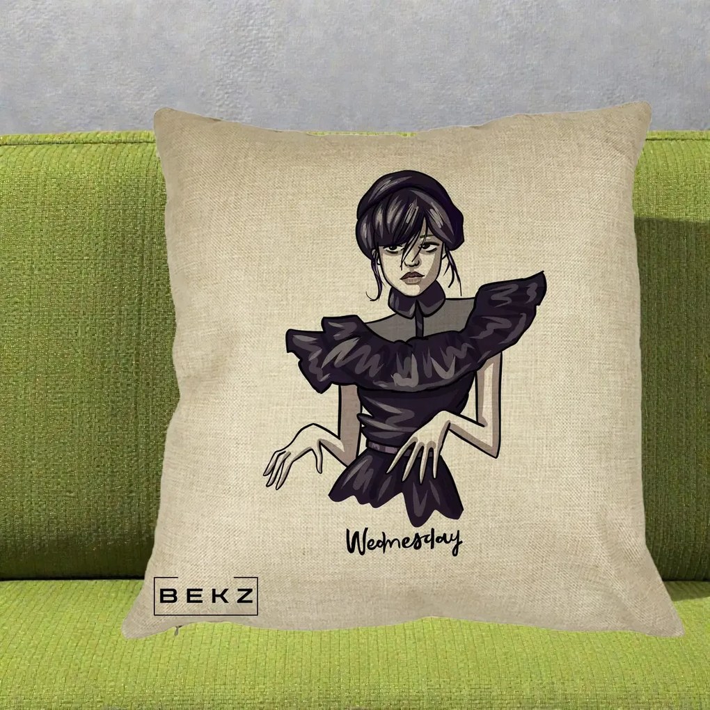 Perna personalizata Wednesday Addams Dans Gotic, 40x40 cm cu Umplutura, Crem, BEKZ