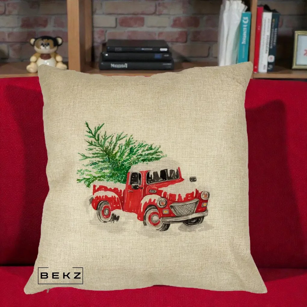 Perna Decorativa Camioneta Rosie Brad de Craciun, 40x40 cm, Crem, Husa Detasabila, Perna Inclusa, BEKZ®