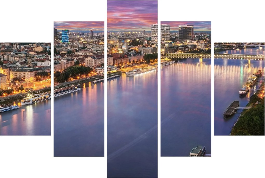 Tablou cu orașul Bratislava cu râu (150x105 cm)