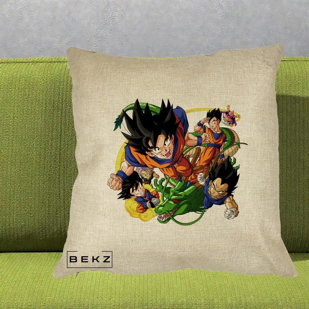 Perna Personalizata Dragon Ball Goku si Shenron Actiune, 40x40 cm, Crem, Husa Detasabila, Perna Inclusa, BEKZ®