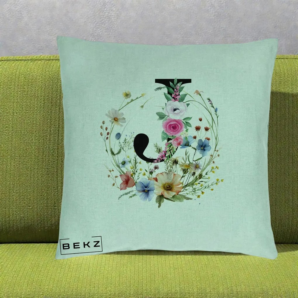 Cadou Personalizat - Perna Personalizata Monogram Litera J cu Flori Acuarela, 40x40 cm, Verde Menta, Husa Detasabila, Perna Inclusa, BEKZ®