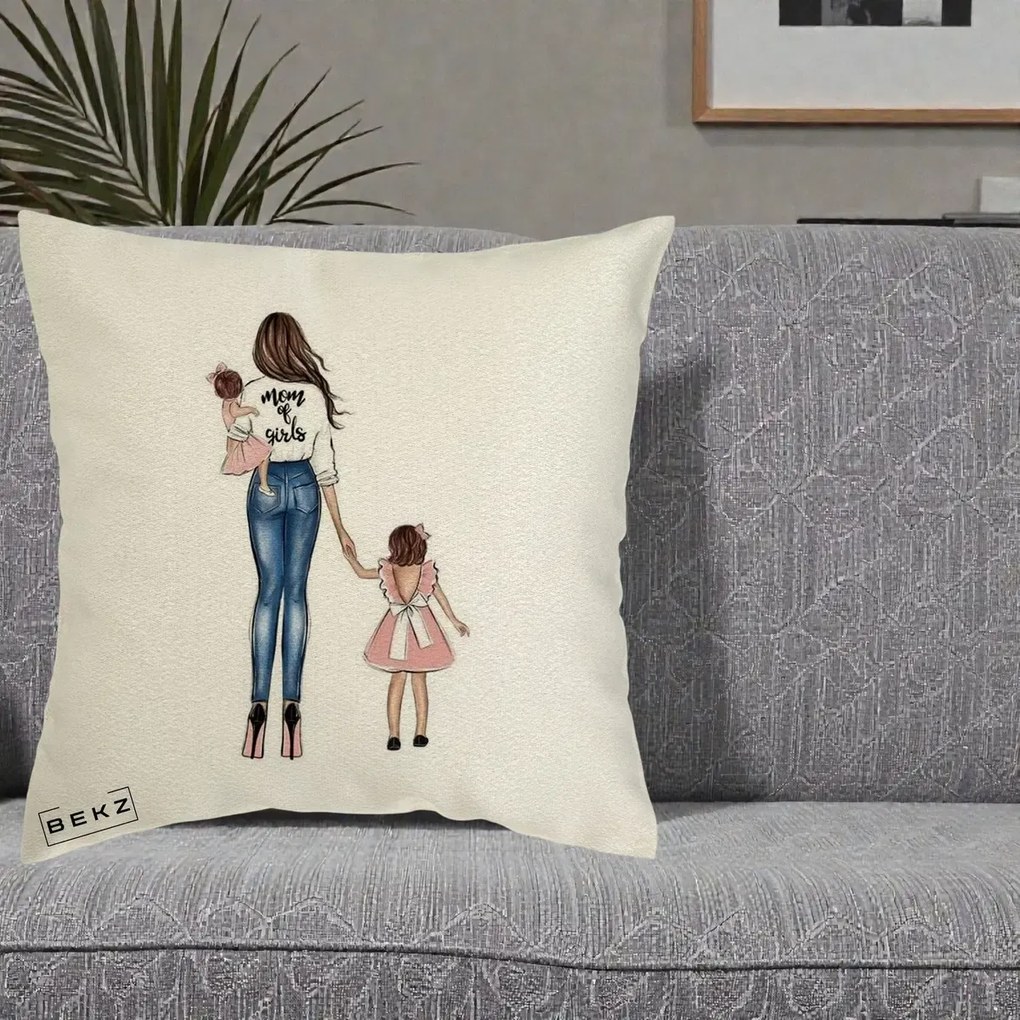 Cadou pentru Mama - Perna Personalizata Mom of Girls Mama cu Fetele, 40x40 cm, Ecru, Husa Detasabila, Perna Inclusa, BEKZ®