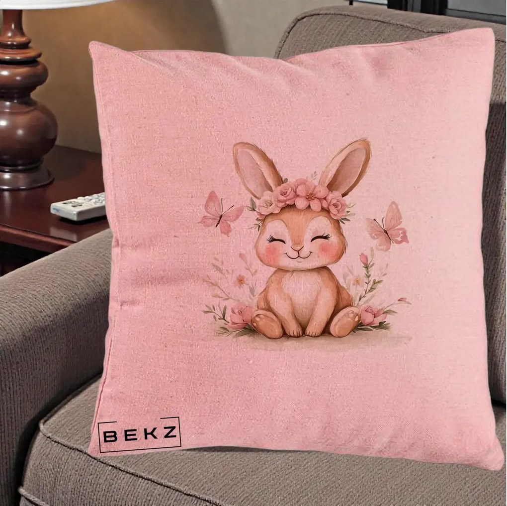 Perna Decorativa Iepuras cu Coronita Florala Roz, 40x40 cm, Roz, Husa Detasabila, Perna Inclusa, BEKZ®