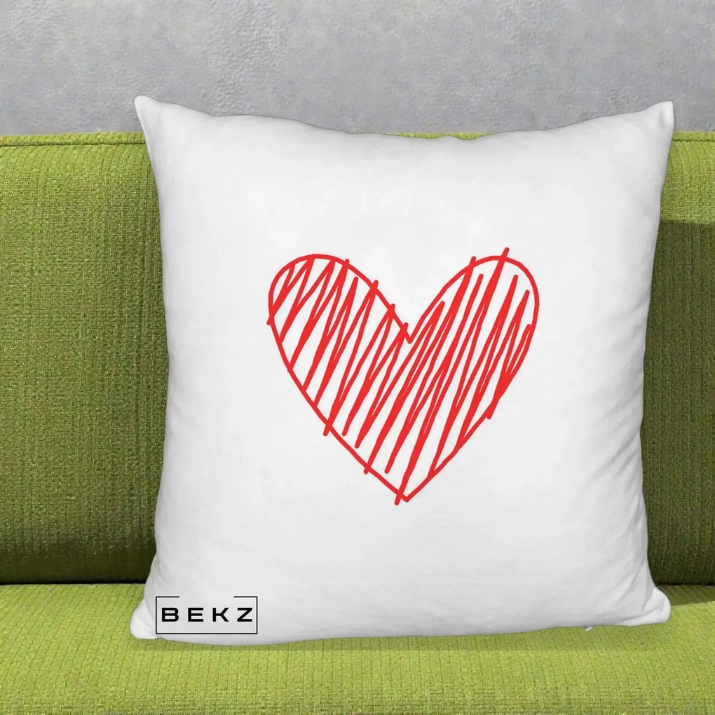 Perna Decorativa Inima Rosie Desen Manual, 40x40 cm, Alb Pufos, Husa Detasabila, Perna Inclusa, BEKZ®
