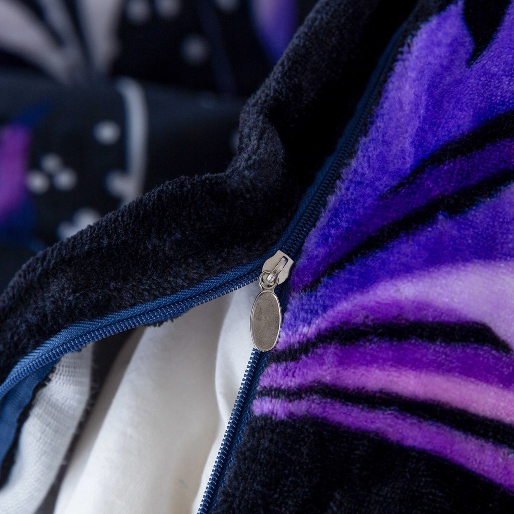 Set 2 buc Lenjerie cocolino VIOLET BUTTERFLY albastru inchis + Cearsaf Cocolino microplus cu elastic SOFT 180x200 cm alb, pat dublu