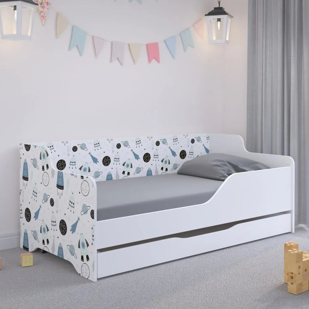 Pat copii pentru un mic astronaut 160x80 cm