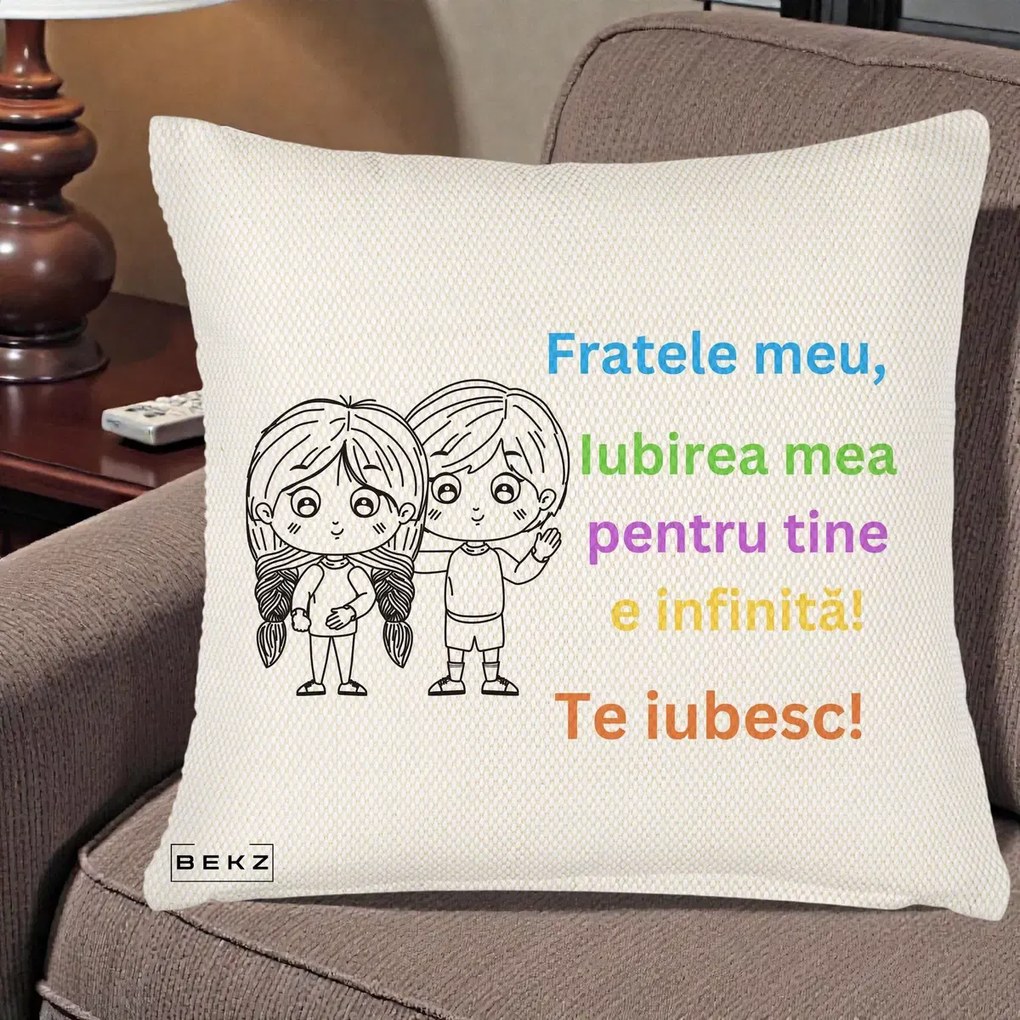 Cadou pentru Frate - Perna Personalizata Fratele Meu Te Iubesc Copii Anime Colorat, 40x40 cm, Crem Reliefat, Husa Detasabila, Perna Inclusa, BEKZ®