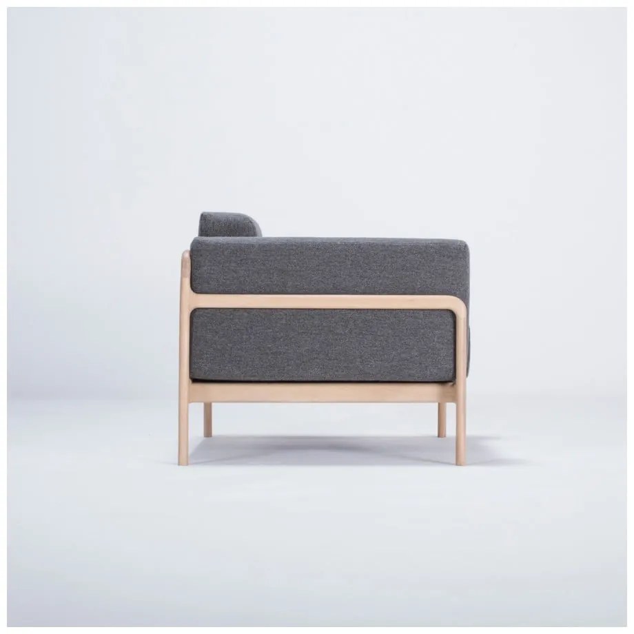 Fotoliu din lemn de stejar Gazzda Fawn, gri închis