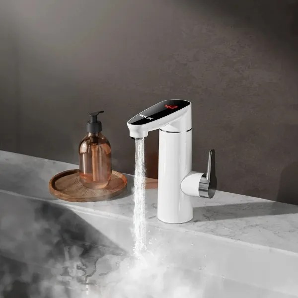 Instant de apă caldă cu afișaj LED 3000W/230V IPX4 alb