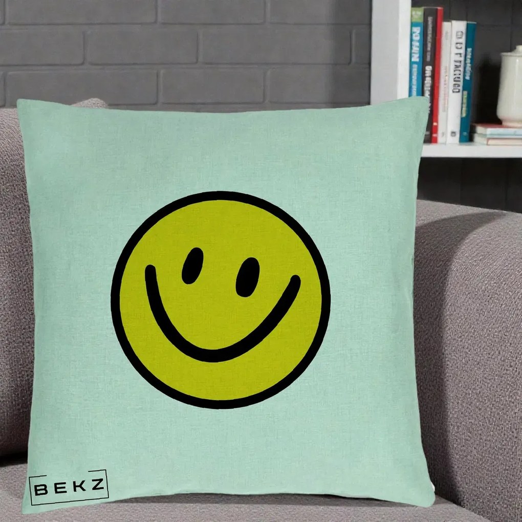 Perna Decorativa Smiley Face Galben Clasic, 40x40 cm, Verde Menta, Husa Detasabila, Perna Inclusa, BEKZ®