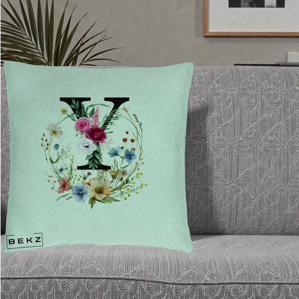 Cadou Personalizat - Perna Personalizata Monograma Florala Litera Y cu Coroana, 40x40 cm, Verde Menta, Husa Detasabila, Perna Inclusa, BEKZ®