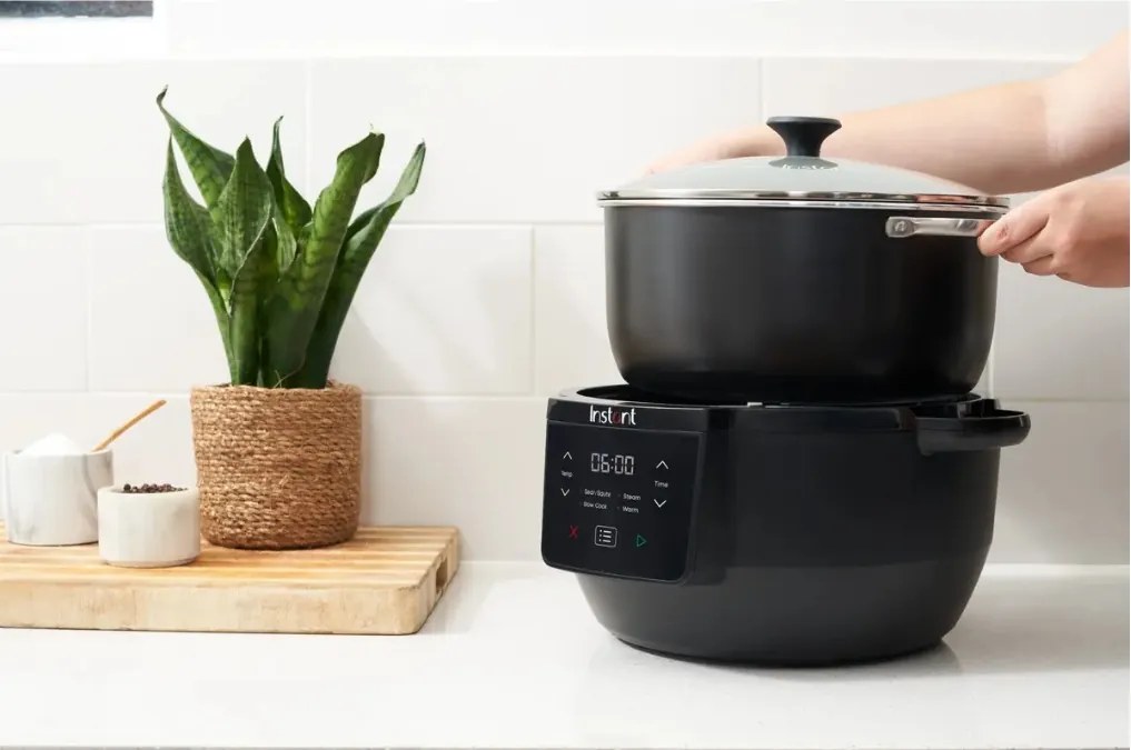 Instant Pot Slow Cooker Superior 7L