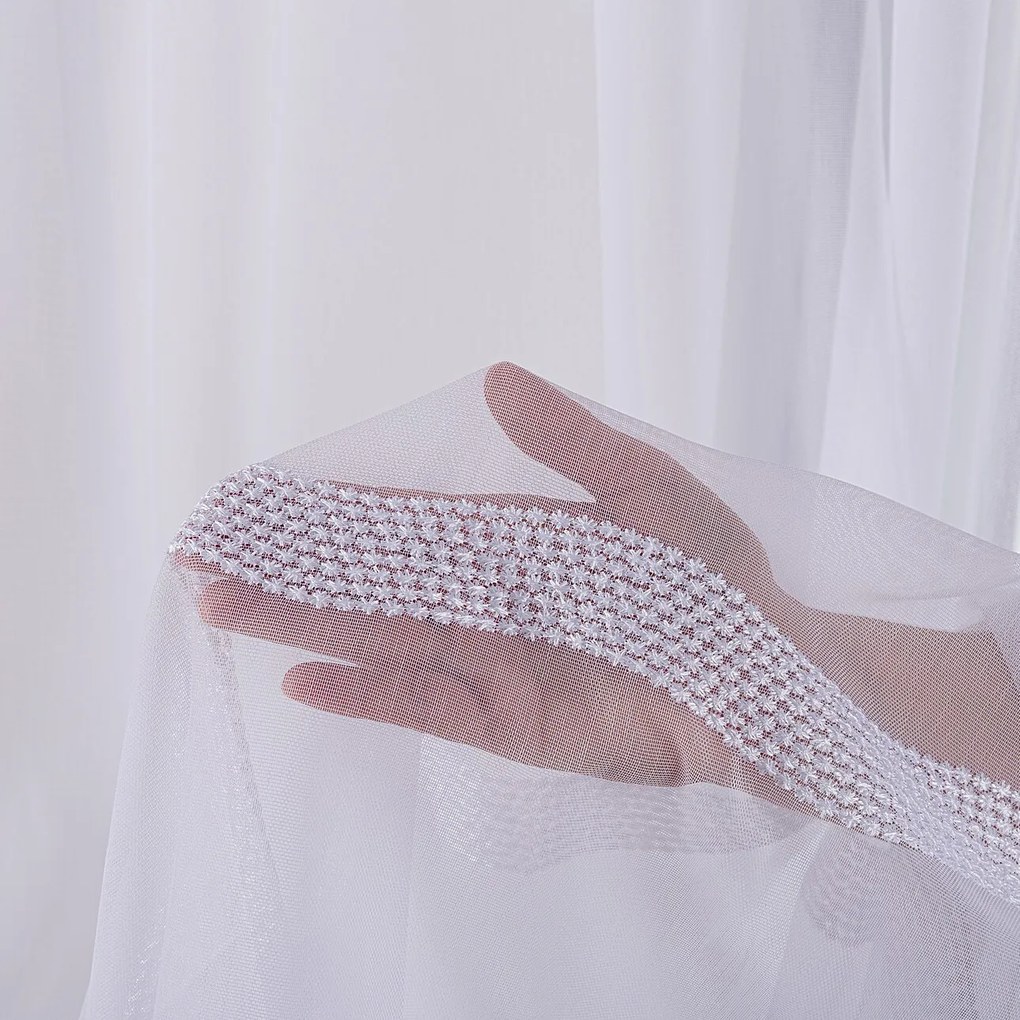 Draperie cu banda