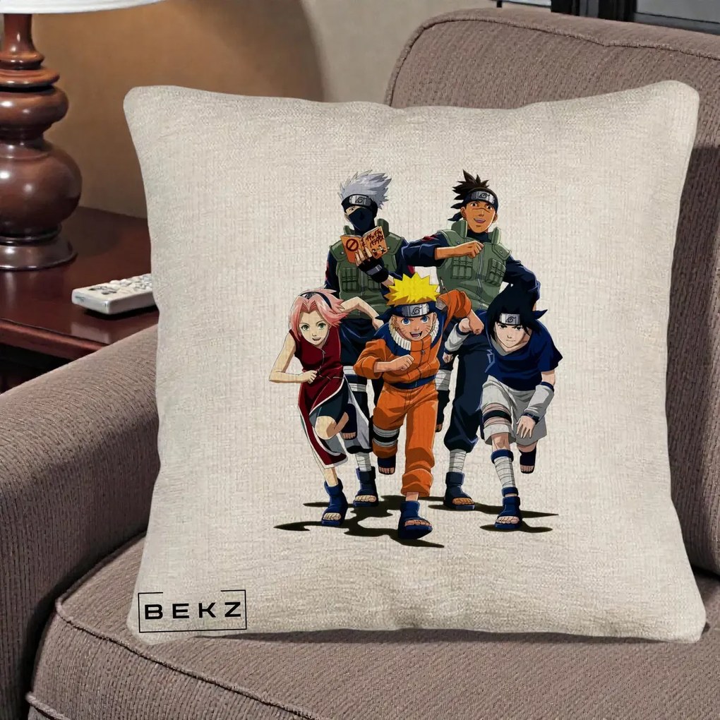Perna Personalizata Naruto Echipa 7 Kakashi Sensei, 40x40 cm, Bej Canapea, Husa Detasabila, Perna Inclusa, BEKZ®