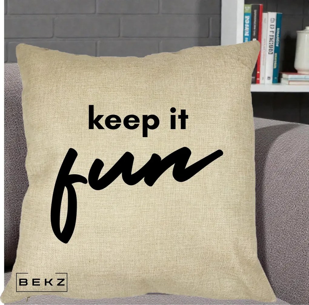 Perna Decorativa Keep It Fun, 40x40 cm, Crem, Husa Detasabila, Perna Inclusa, BEKZ®