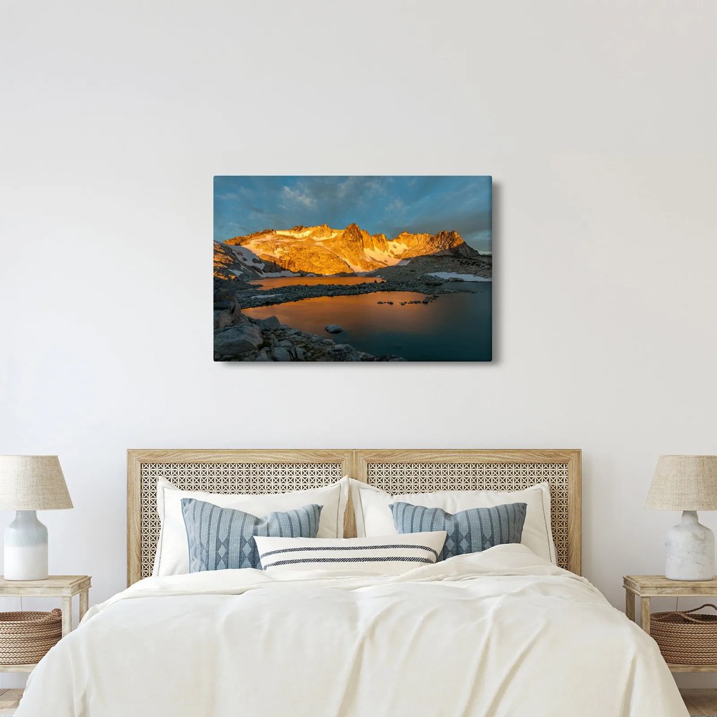 Tablou cu peisaj montan (90x60 cm)