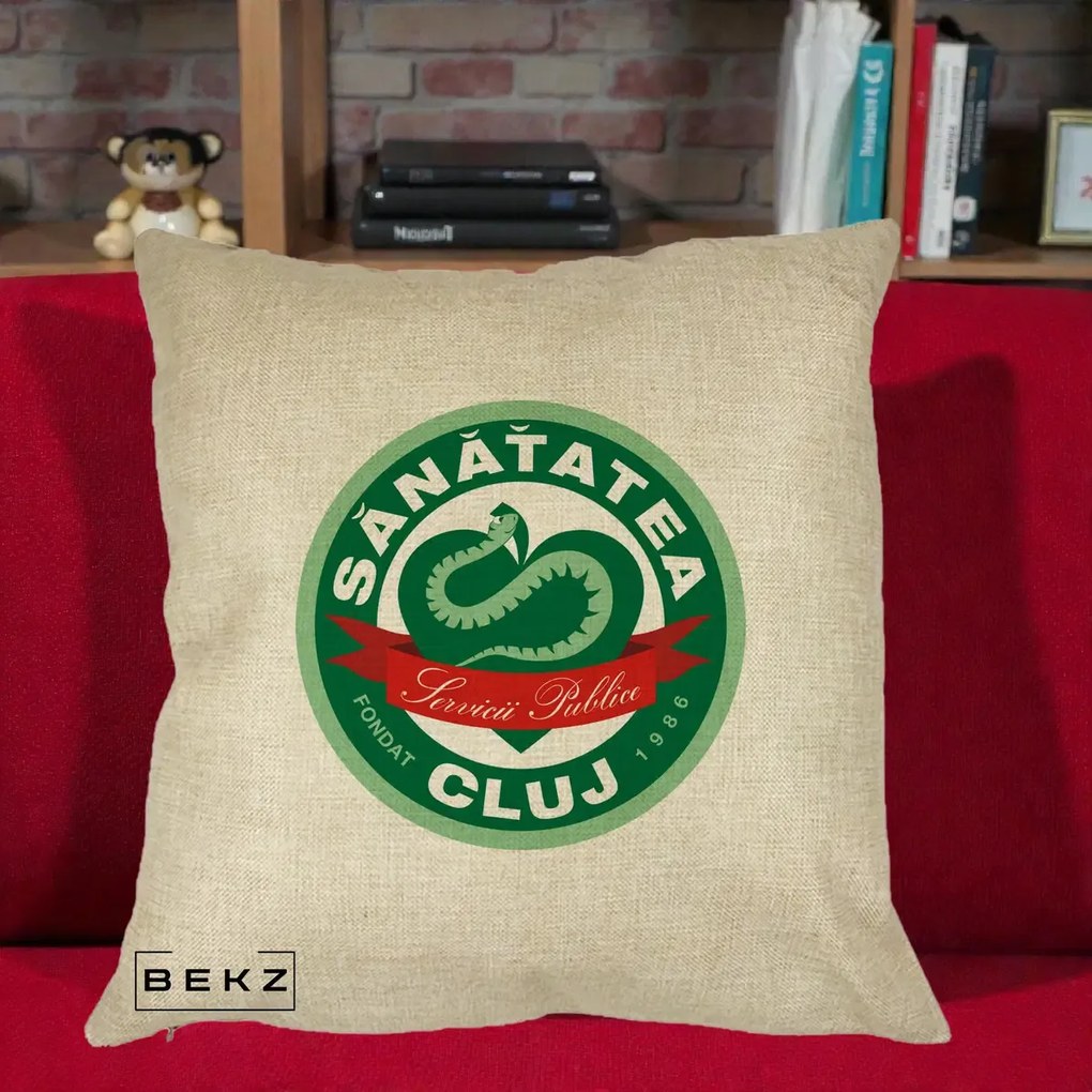 Perna Personalizata Sanatatea Cluj Servicii Publice 1986, 40x40 cm, Crem, Husa Detasabila, Perna Inclusa, BEKZ®