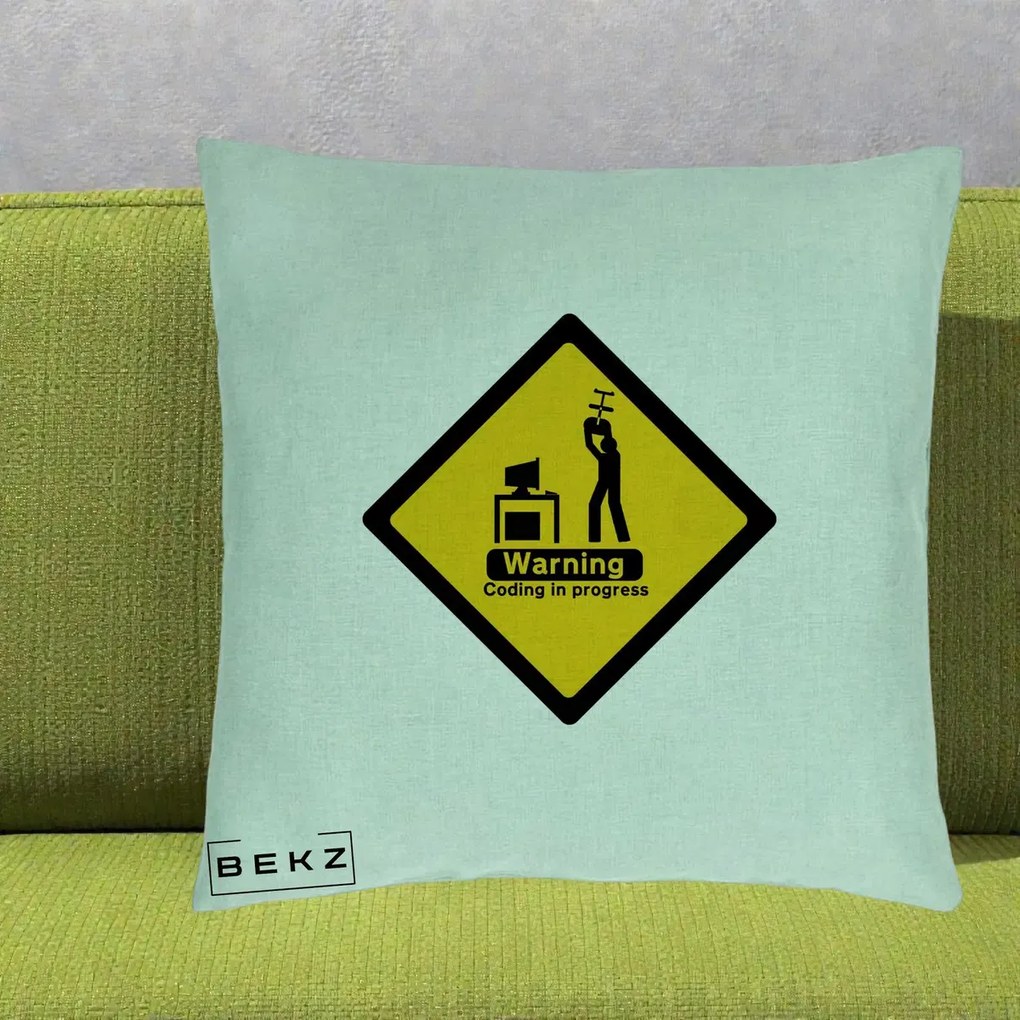 Perna Personalizata Warning Coding in Progress, 40x40 cm, Verde Menta, Husa Detasabila, Perna Inclusa, BEKZ®