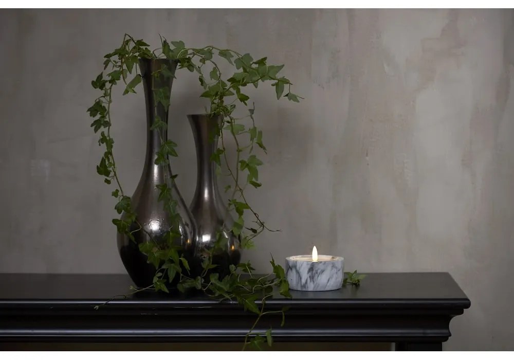 Lumânare cu LED din beton Star Trading Flamme Marble, înălțime 7,5 cm